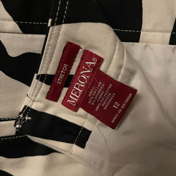 MERONA ROCKIN’ ZEBRA BLACK & CREAM STRIPED STRETCHY MINI SKIRT - Picture 5 of 5